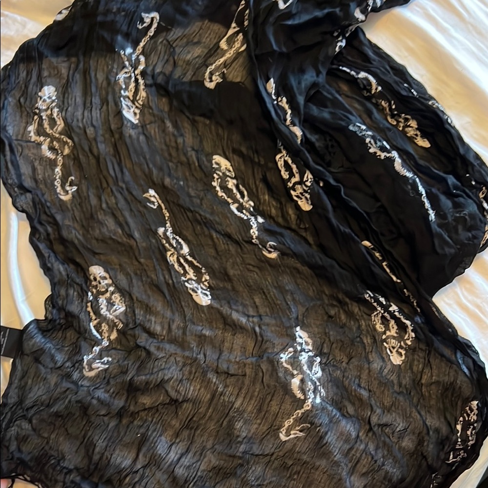 Black and White Sheer Scarf
